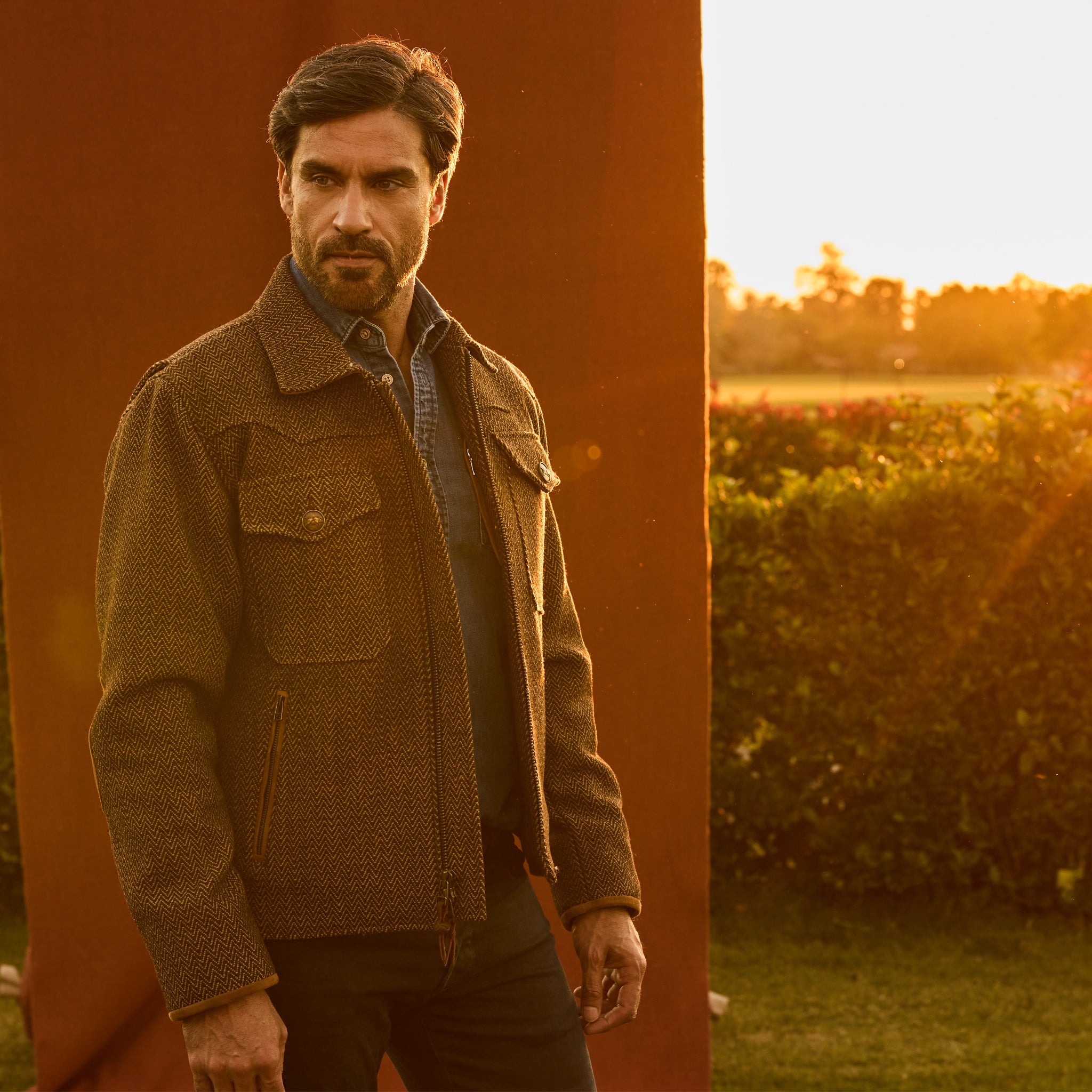 Gaucho Jacket Bison Herringbone — lifestyle — Tewün Patagonia